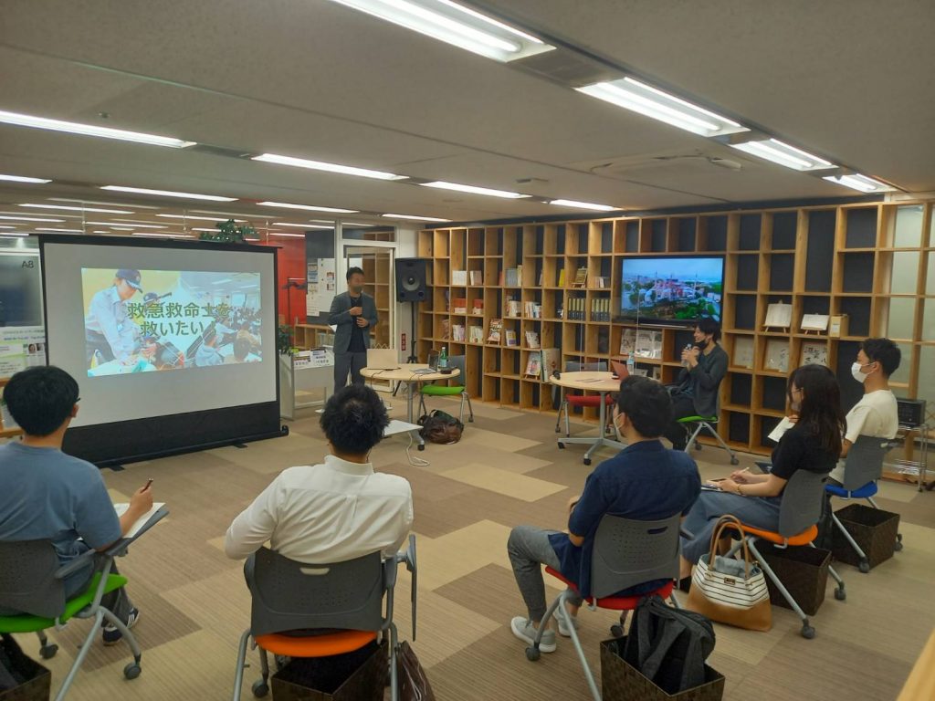 写真：令和４年６月３０日（木）に第４６弾 起業家対談イベントの様子1